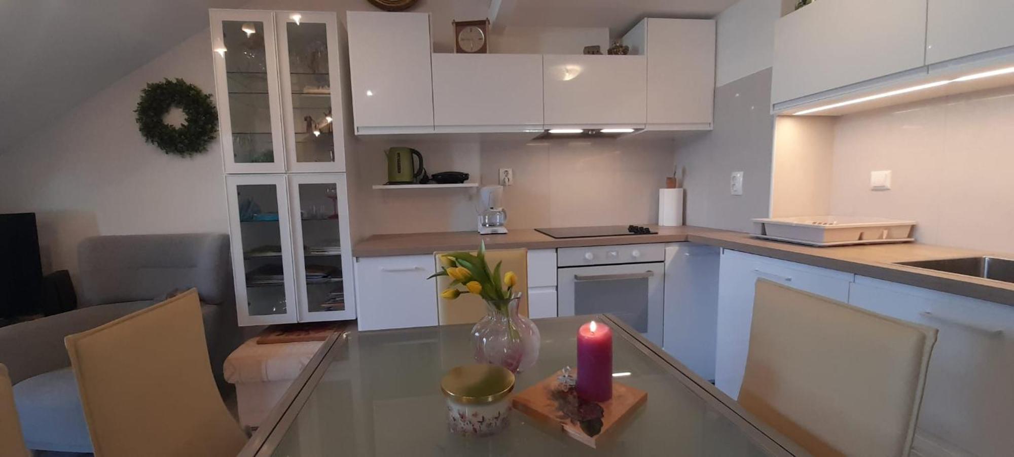 Apartment Sea View Mouth Cetina 오미스 외부 사진