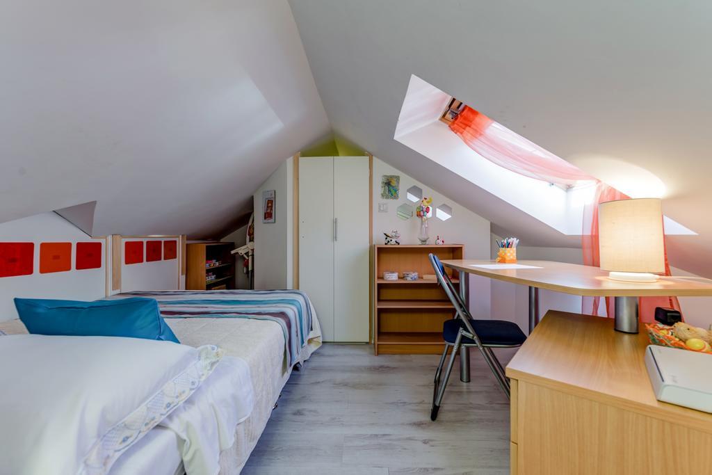 Apartment Sea View Mouth Cetina 오미스 외부 사진