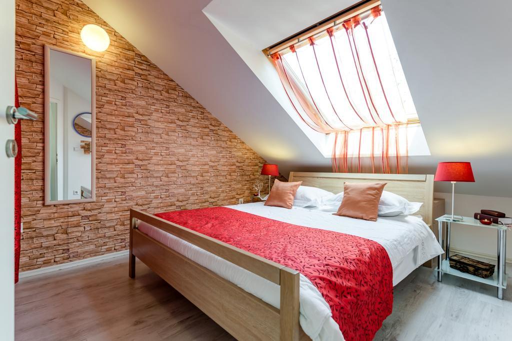 Apartment Sea View Mouth Cetina 오미스 외부 사진