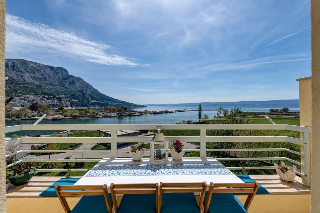 Apartment Sea View Mouth Cetina 오미스 외부 사진